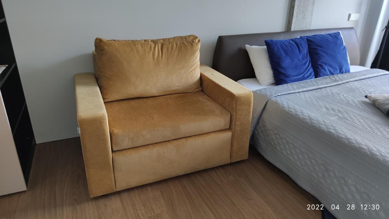 Happy Inn Gold Studio, Self Check-In, Parking In The Underground Garage Βίλνιους Εξωτερικό φωτογραφία