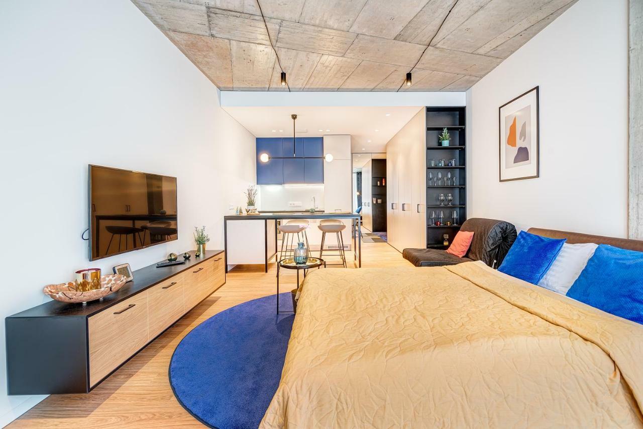 Happy Inn Gold Studio, Self Check-In, Parking In The Underground Garage Βίλνιους Εξωτερικό φωτογραφία